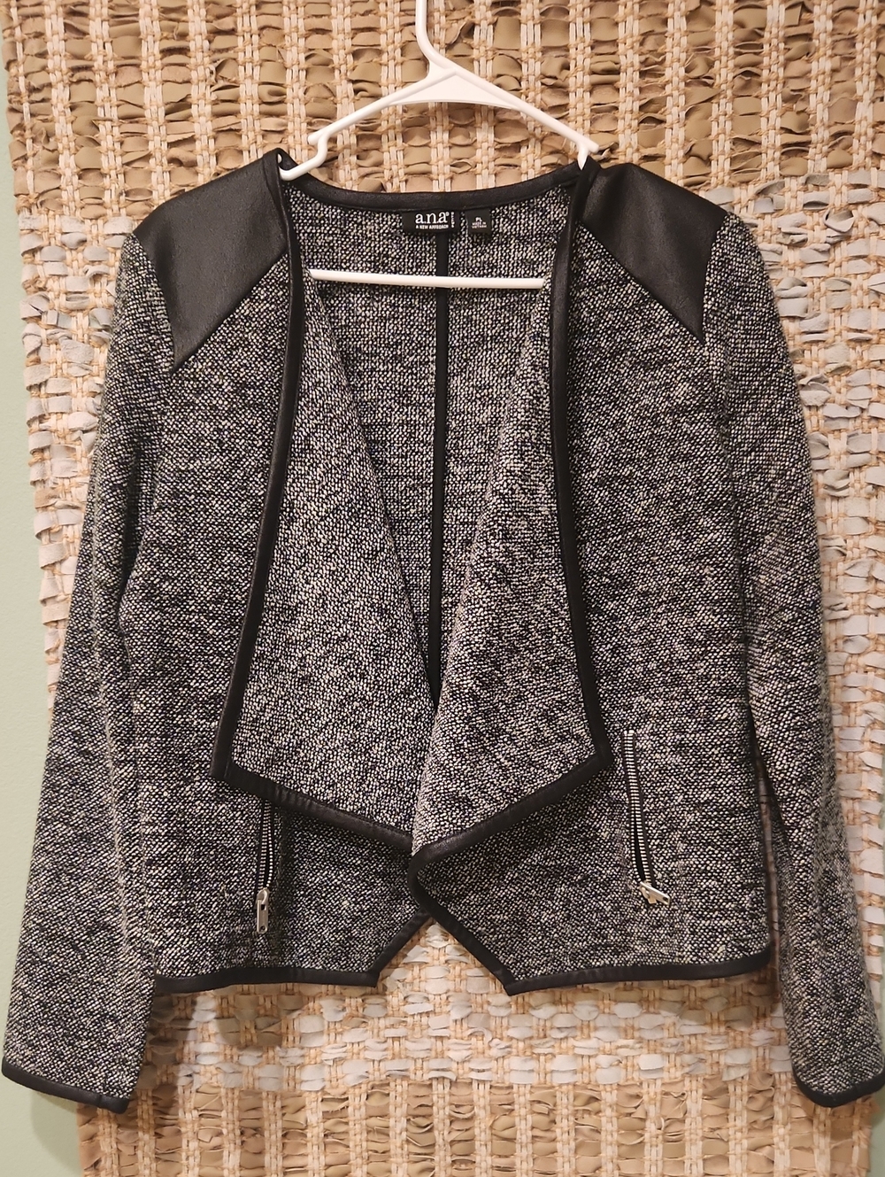 a.n.a (A New Approach) Black & White Tweed Open Front Blazer Jacket.